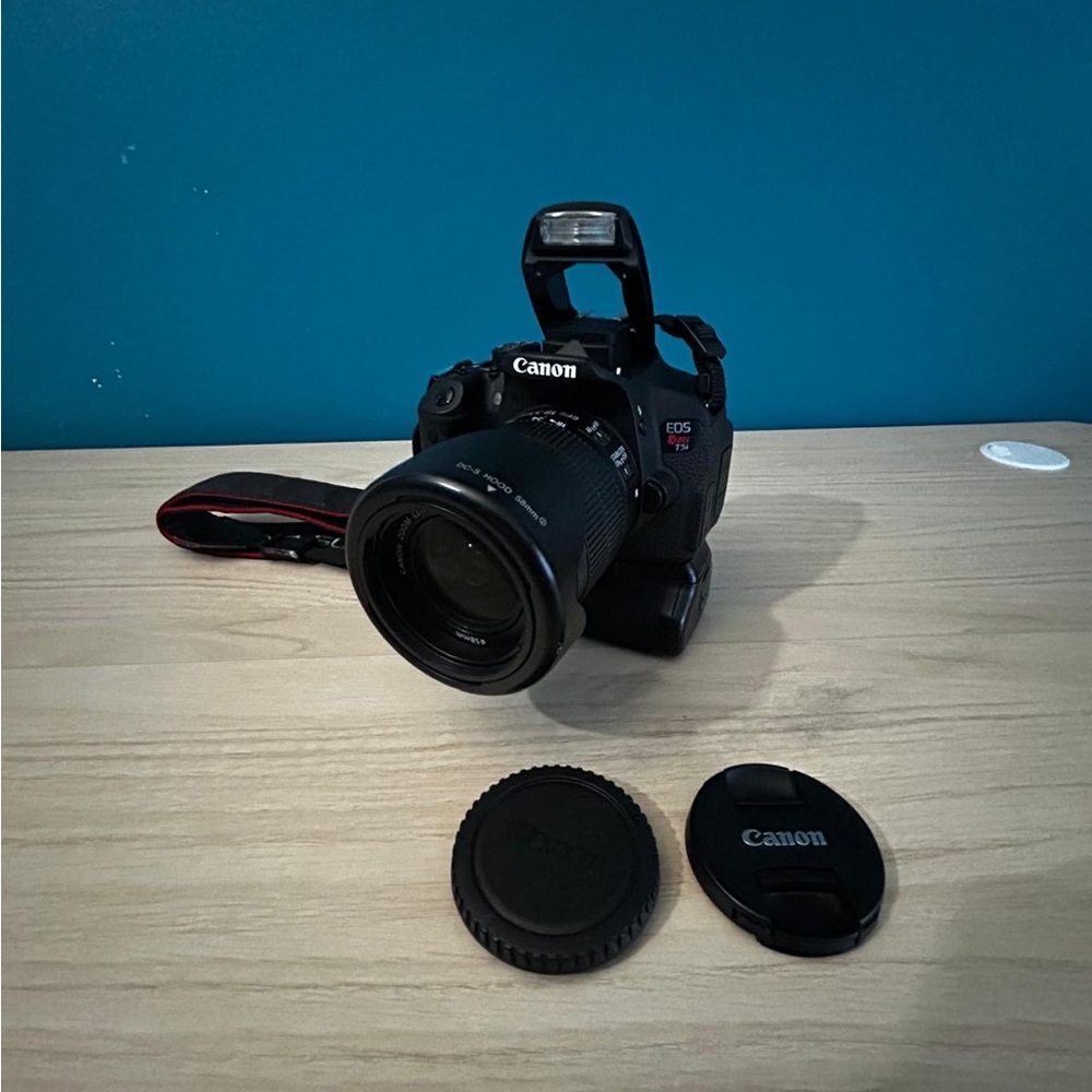 Canon Black Digital Camera Professional Photography Gear